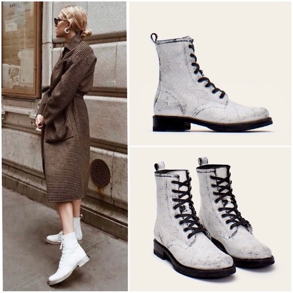 RARE FRYE Veronica Crackled Lace Up Chunky Combat Boots White Black Size 7 - Picture 1 of 16
